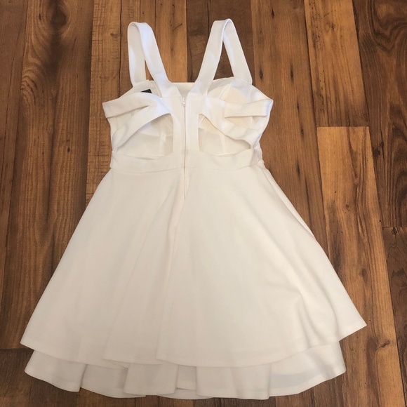 Windsor dress ~white ~ cute for summer Size Medium - Picture 6 of 6